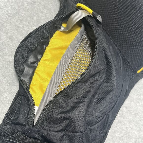 Camelbak Black Delaney Hydration Fanny Belt Waist Pack Adjustable Zipper Pouch - Picture 14 of 16